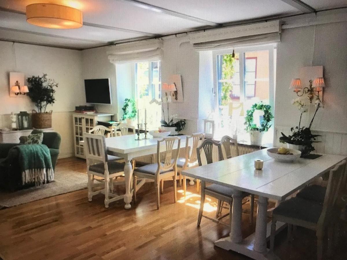 Hotell Baeckagarden Ystad Buitenkant foto