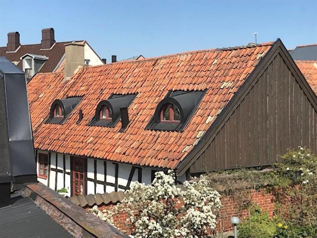 Hotell Baeckagarden Ystad Buitenkant foto
