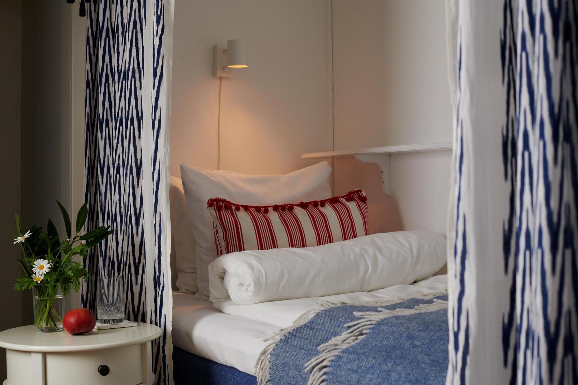 Hotell Baeckagarden Ystad Buitenkant foto